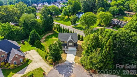 $649,900 | 1147 10th St Lane Northwest, Hickory, NC 28601