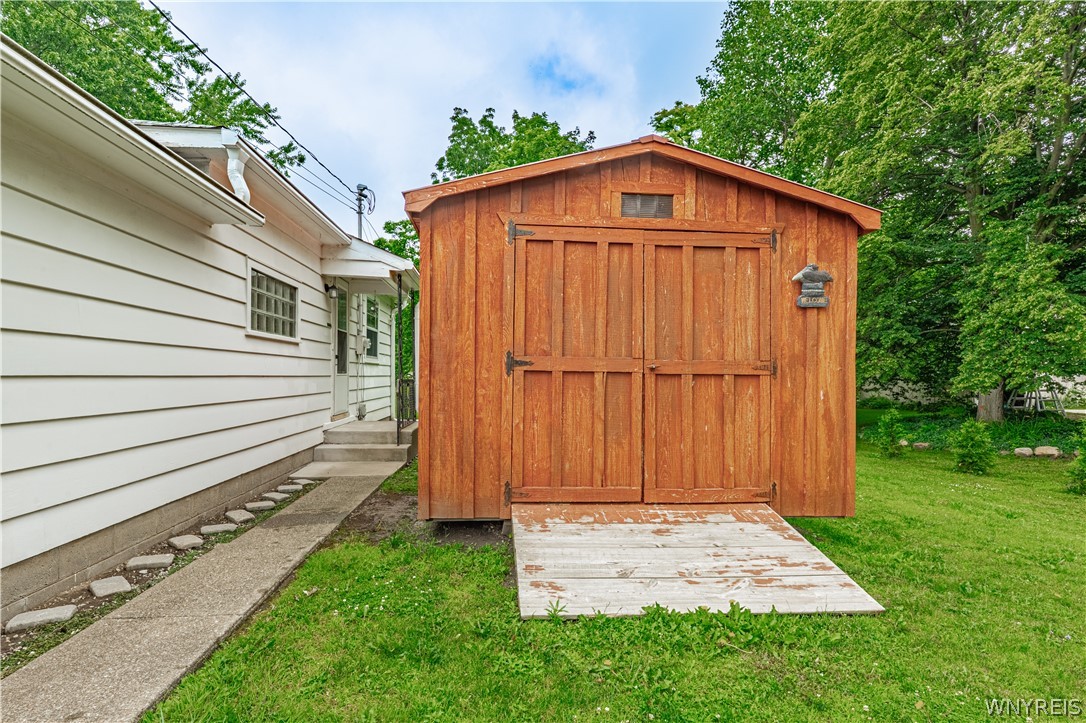 141 Elizabeth Street Ridgeway, NY 14103 - Photo 40 of 49