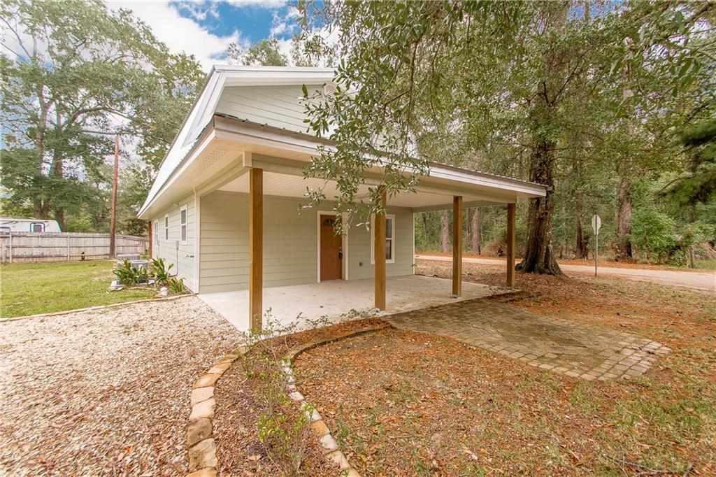 39207 West Brickyard Road Springfield, LA 70462 - Photo 3 of 32