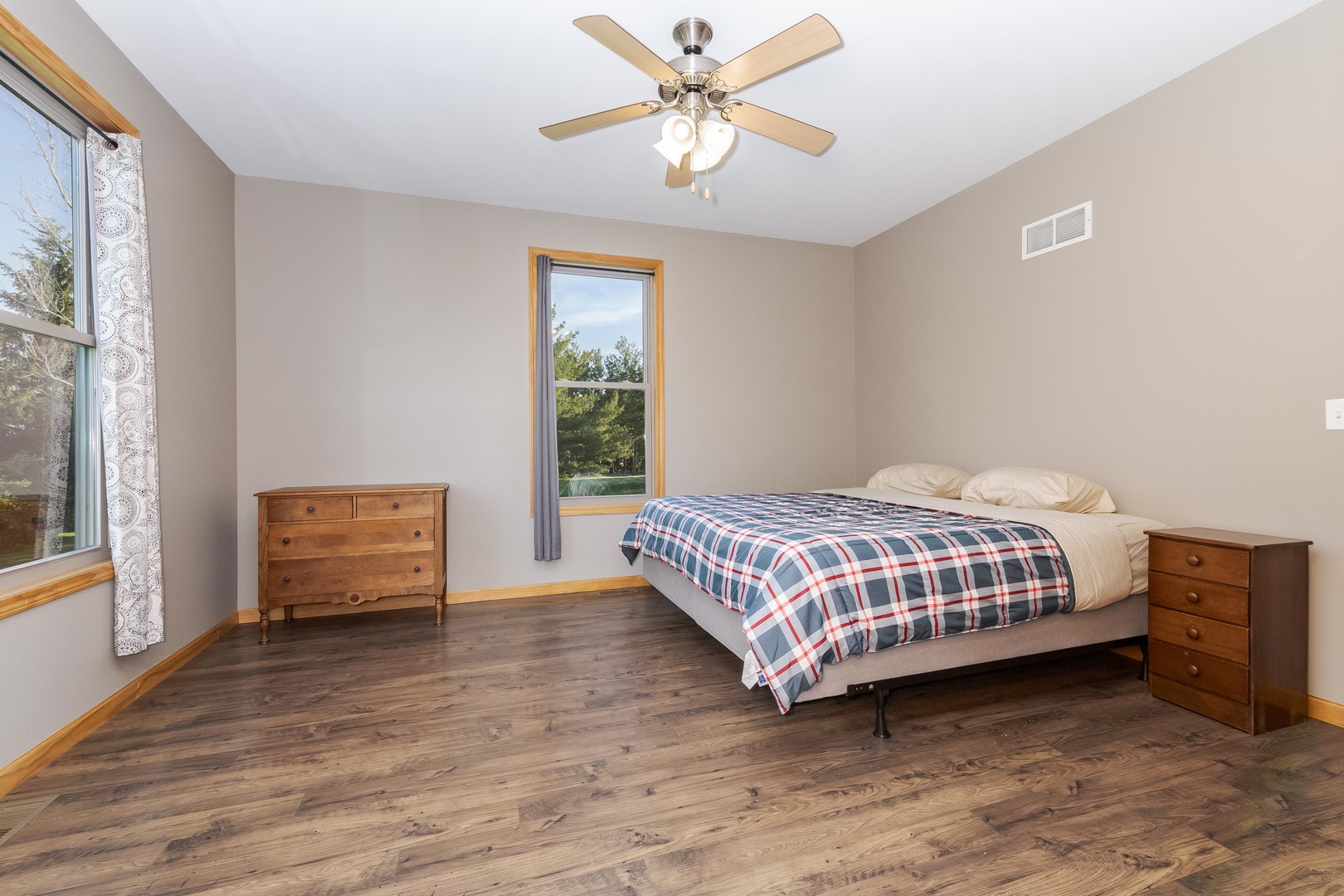 22037 East 2600 N Road Odell, IL 60460 - Photo 27 of 59 a bedroom with a bed and a window