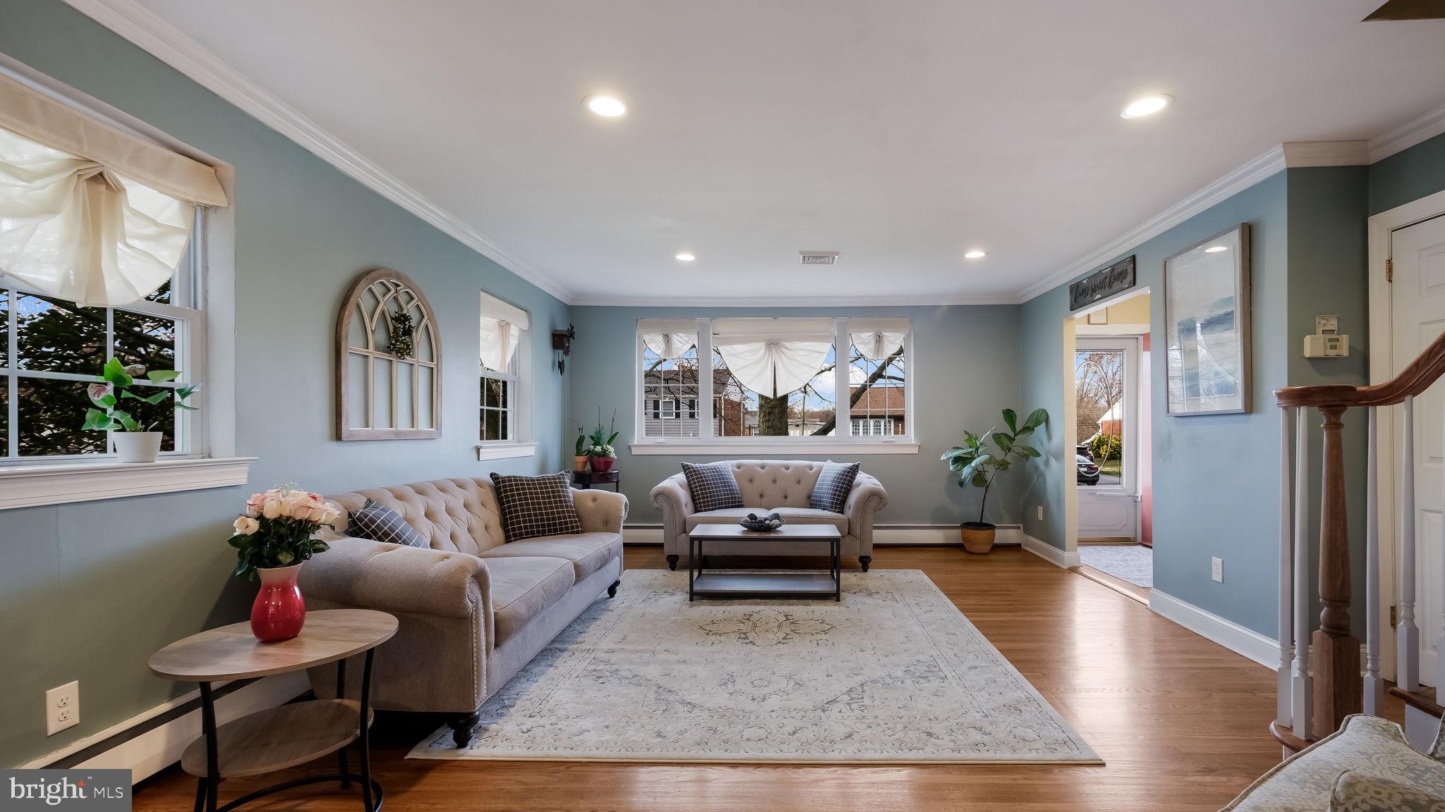 335 Harwicke Road Springfield, PA 19064 - Photo 10 of 41
