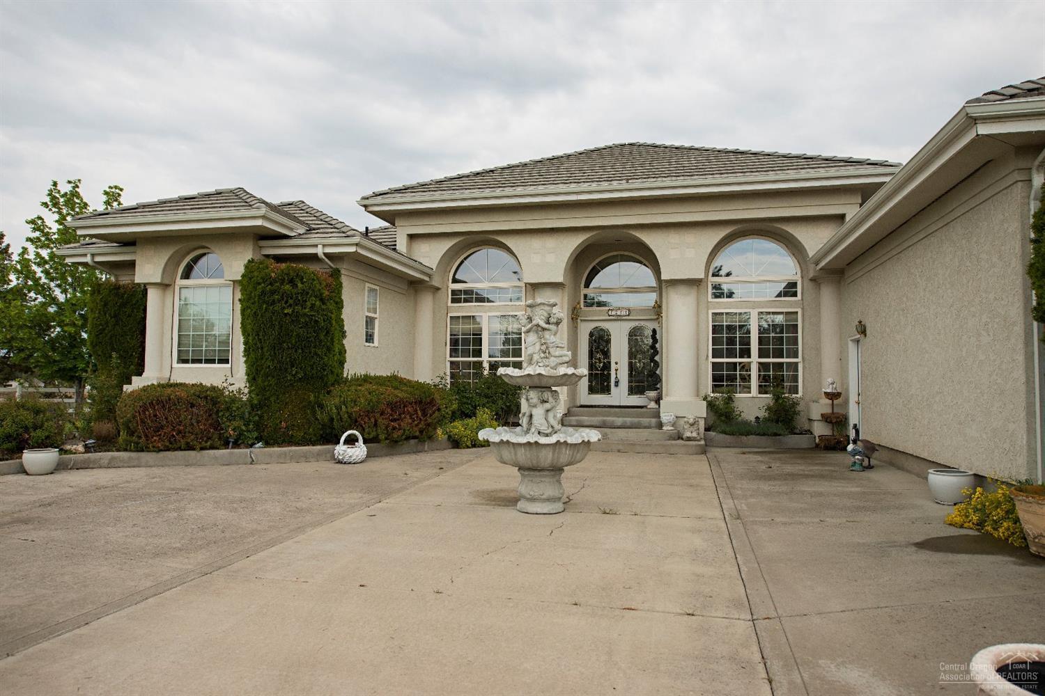 1214 Northwest Rimrock Drive Redmond, OR 97756 - Photo 5 of 22 Additional Photo