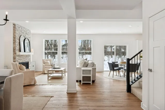 $829,900 | 3031 Sugar Maple Drive, Chaska, MN 55318