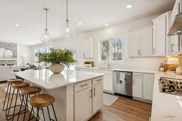 $829,900 | 3031 Sugar Maple Drive, Chaska, MN 55318