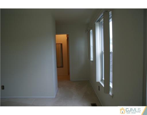 120 Woodbury Road Edison, NJ 08820 - Photo 8 of 12 Gallery Image 8
