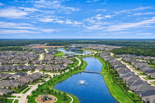 $679,000 | 24514 Equipo Fury Drive, Tomball, TX 77375