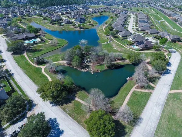 $679,000 | 24514 Equipo Fury Drive, Tomball, TX 77375