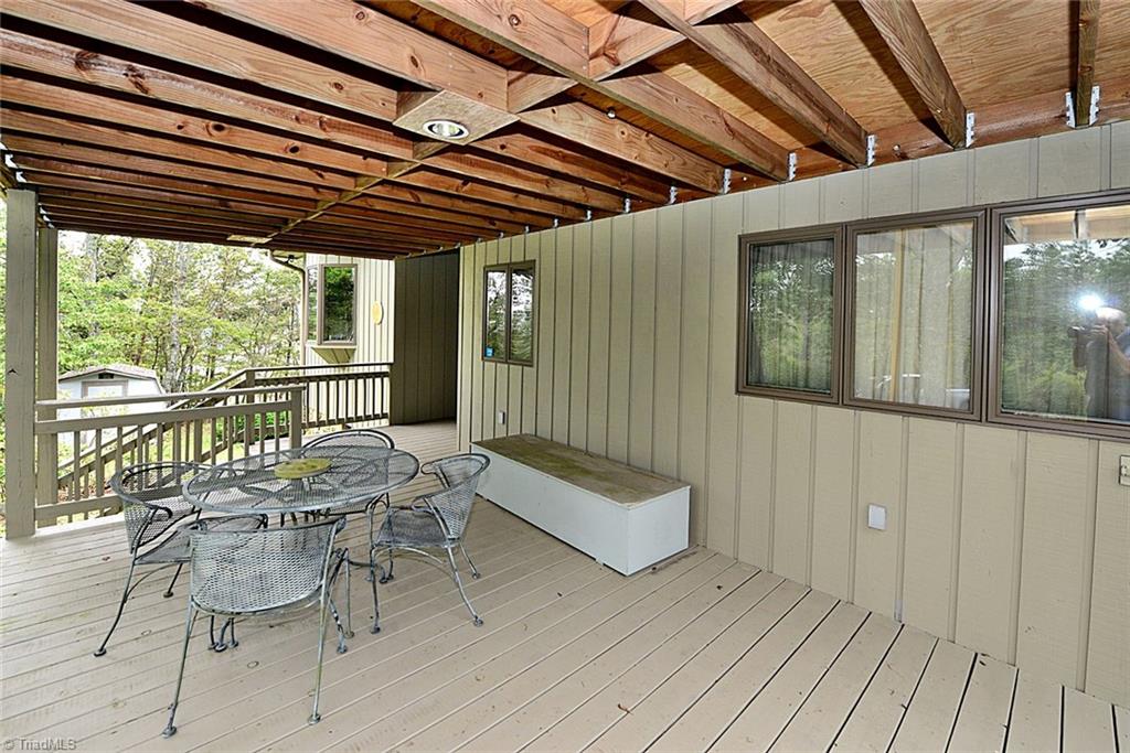 2085 Sauratown Mountain Road King, NC 27021 - Photo 12 of 36