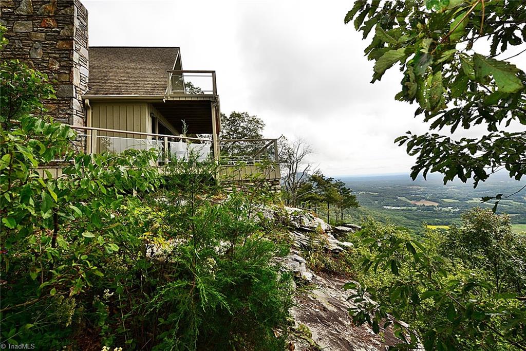 2085 Sauratown Mountain Road King, NC 27021 - Photo 30 of 36