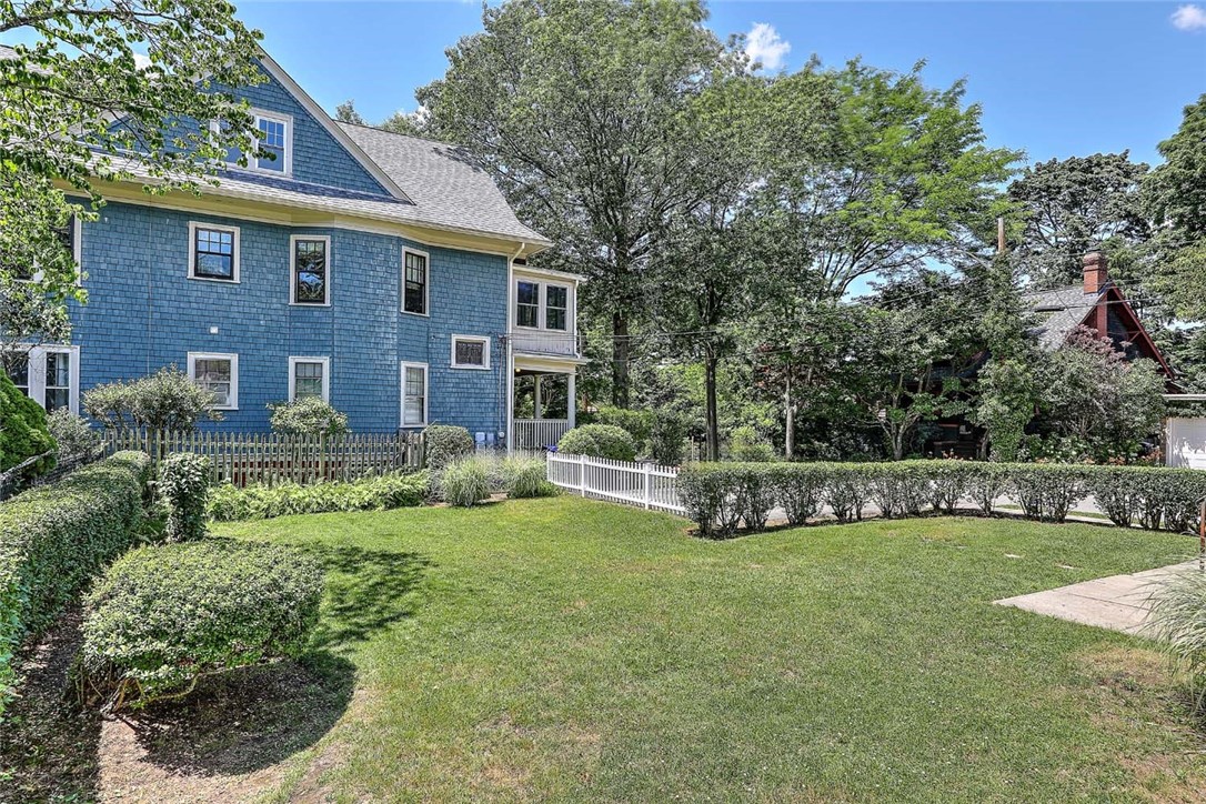 20 Summit Avenue Providence, RI 02906 - Photo 38 of 40
