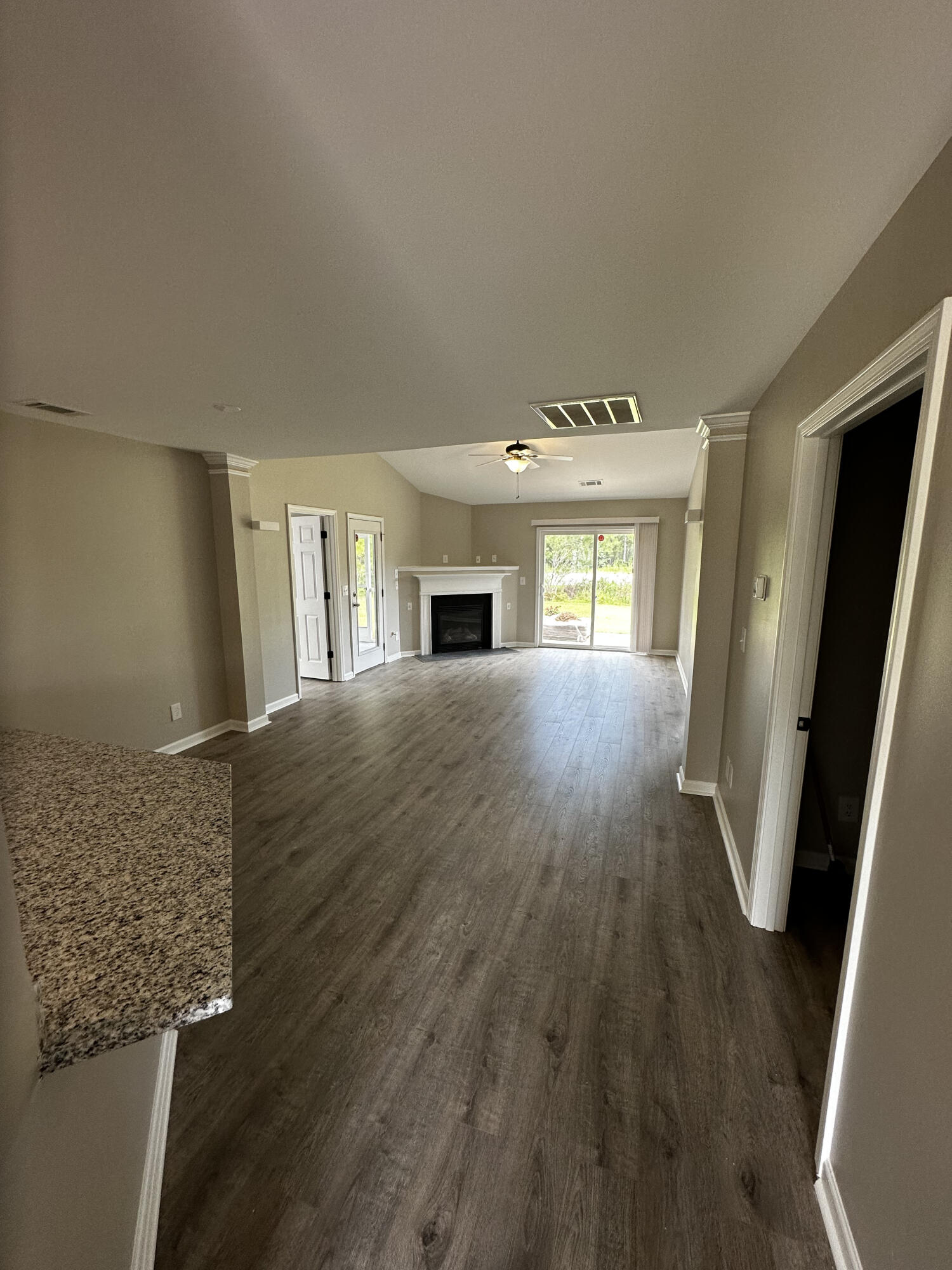 1246 River Rock Road Hanahan, SC 29410 - Photo 12 of 30 LivingRoom3