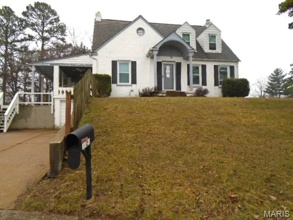 $222,500 | 3820 Barrington N Court, Arnold, MO 63010