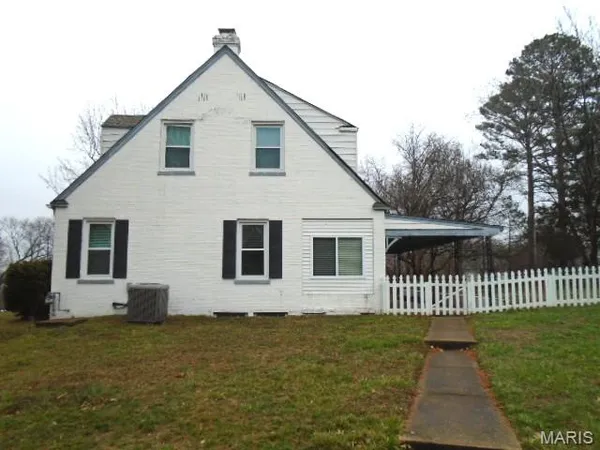 $222,500 | 3820 Barrington N Court, Arnold, MO 63010