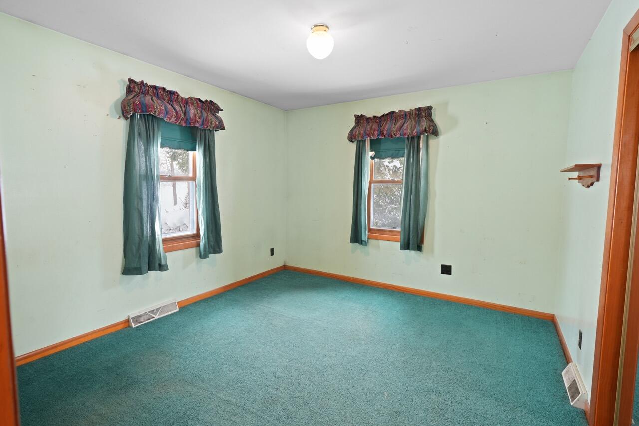 15910 County Line Road Yorkville, WI 53177 - Photo 15 of 22 Bedroom 3