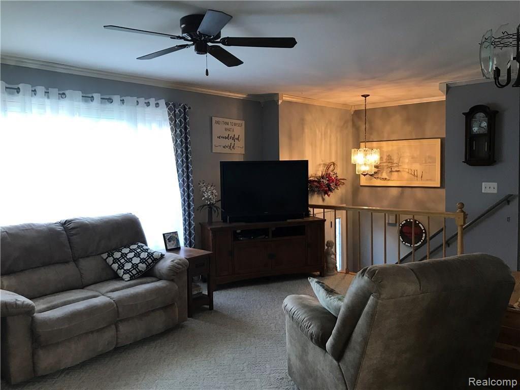 6043 Jefferson Road North Branch, MI 48461 - Photo 8 of 14 IMG_0257(1).JPG