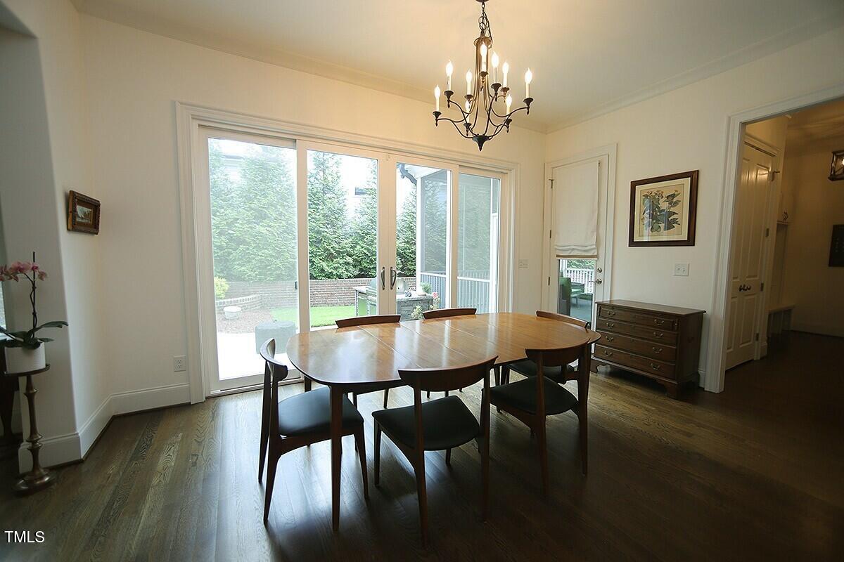 615 Sampson Street Raleigh, NC 27609 - Photo 4 of 26 Dining Room