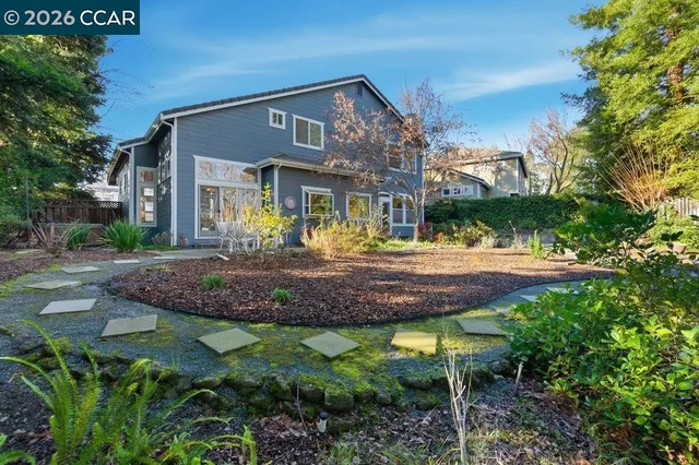 a view of a garden with trees