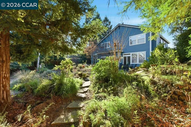 $1,350,000 | 811 Vineyard Court, Pleasant Hill, CA 94523