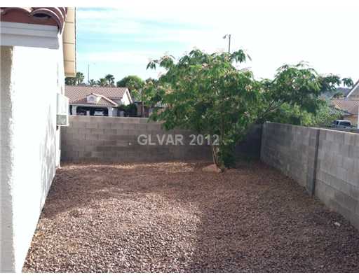 856 Coastal Beach Road Henderson, NV 89002 - Photo 11 of 12 Exterior Back.