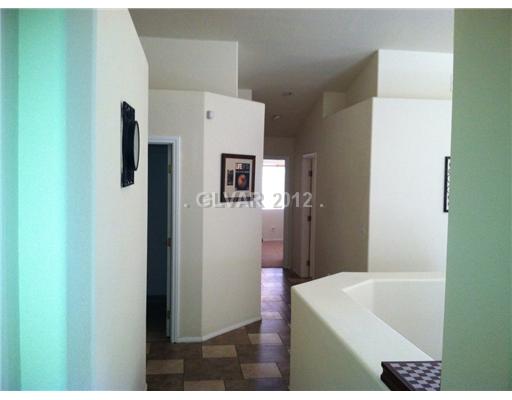856 Coastal Beach Road Henderson, NV 89002 - Photo 7 of 12 Interior Space/Layout.