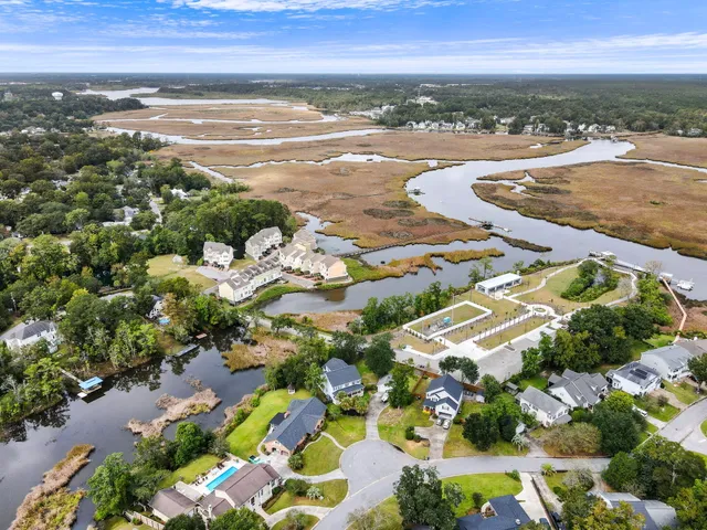 $700,000 | 1062 Dominion Drive, Hanahan, SC 29410