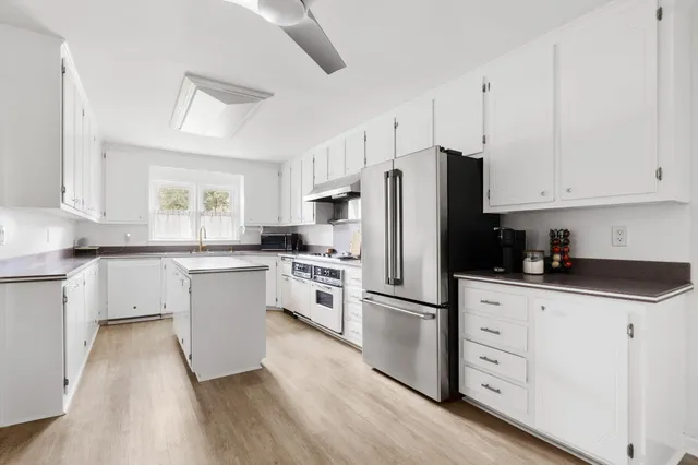 $700,000 | 1062 Dominion Drive, Hanahan, SC 29410