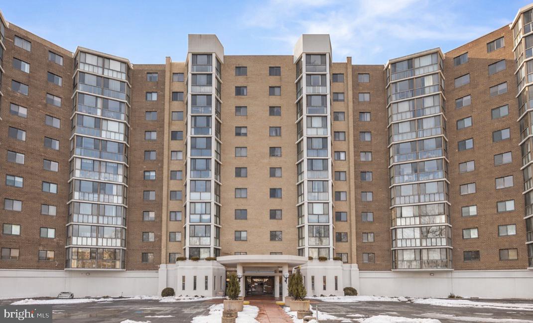 15115 Interlachen Drive, Unit 3716 Silver Spring, MD 20906 - Photo 1 of 25