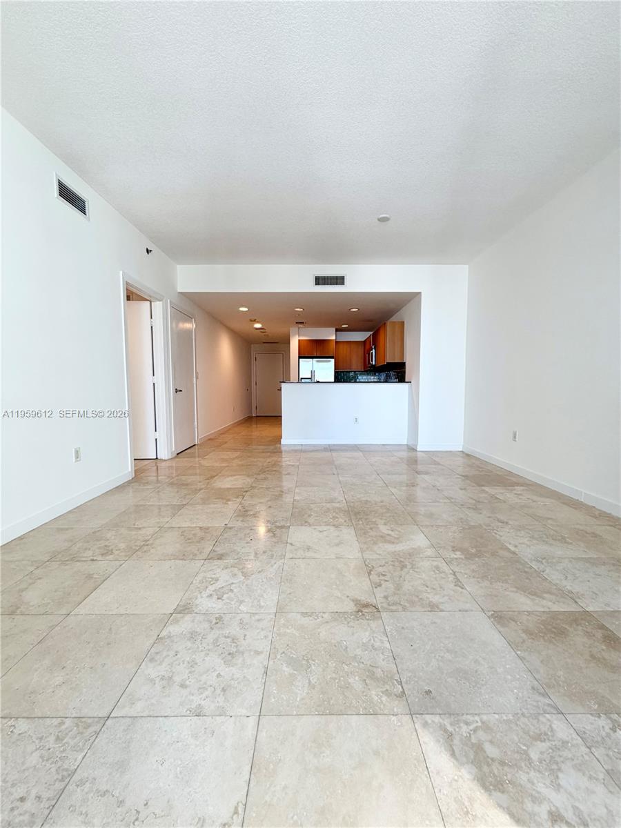 1060 Brickell Avenue, Unit 2113 Miami, FL 33131 - Photo 13 of 52 a view of an empty room