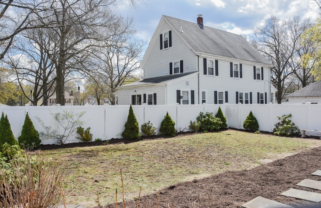 88 Brook Farm Road Boston, MA 02132 - Photo 21 of 27 Gallery Image 21