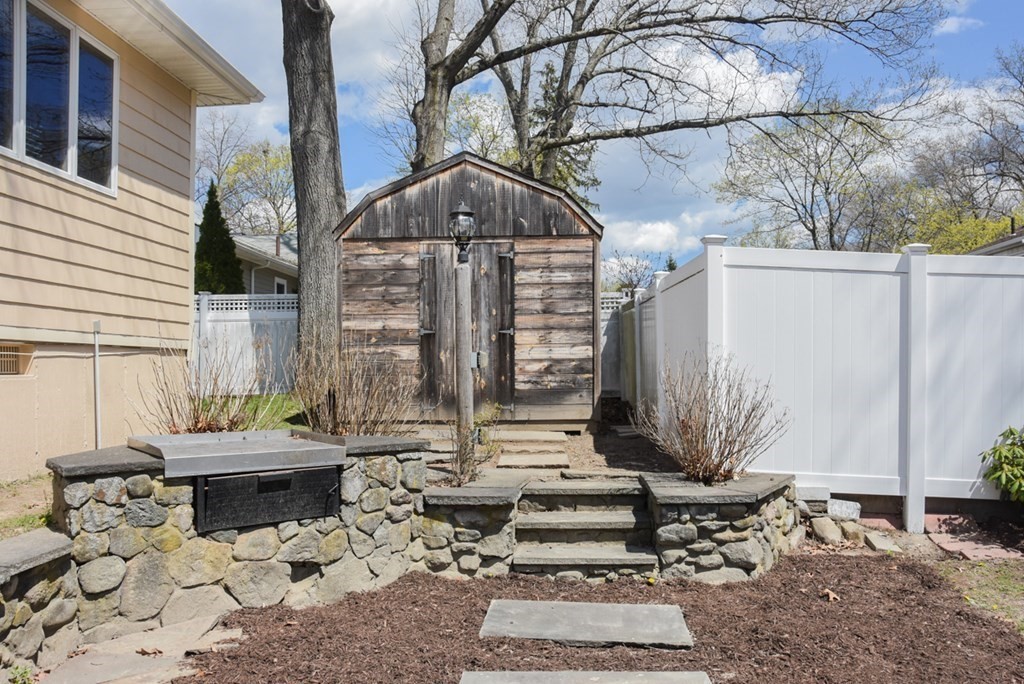 88 Brook Farm Road Boston, MA 02132 - Photo 23 of 27 Gallery Image 23