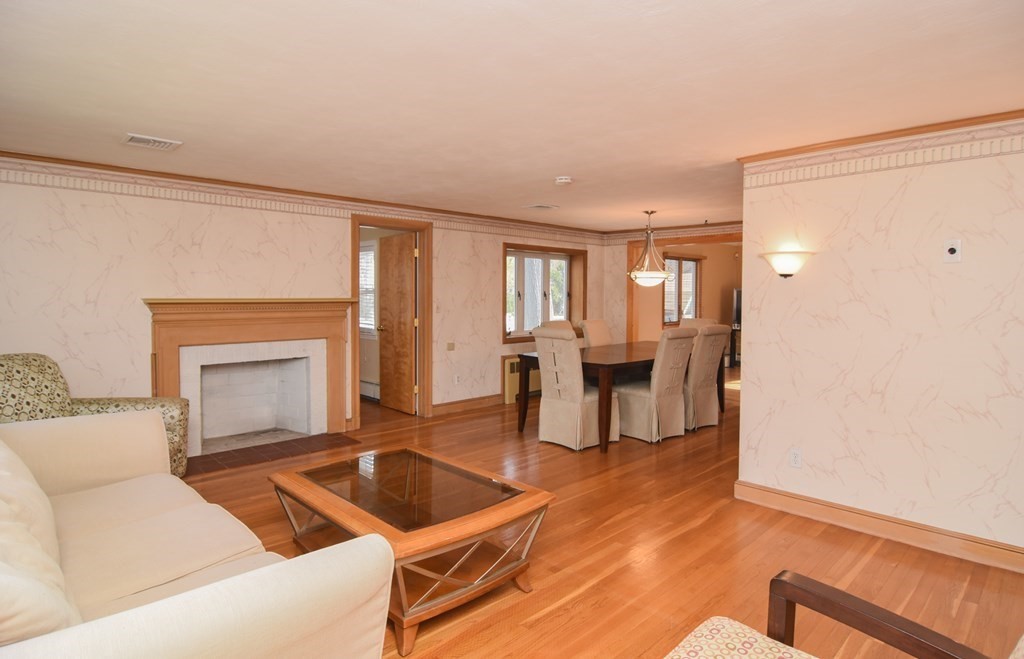 88 Brook Farm Road Boston, MA 02132 - Photo 4 of 27 Gallery Image 4