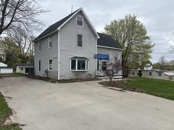 $87,000 | 206 6th Street, Marion, MI 49665