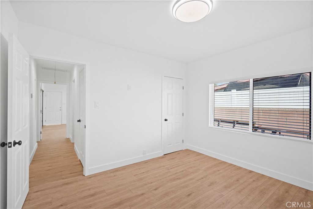 11031 Lull Street Sun Valley, CA 91352 - Photo 12 of 23