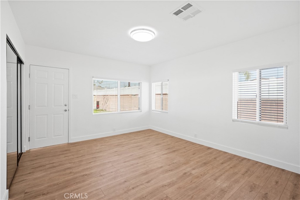 11031 Lull Street Sun Valley, CA 91352 - Photo 19 of 23