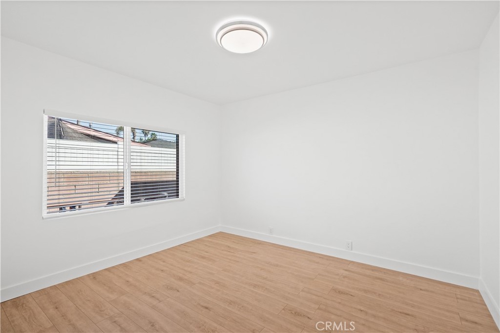 11031 Lull Street Sun Valley, CA 91352 - Photo 20 of 23