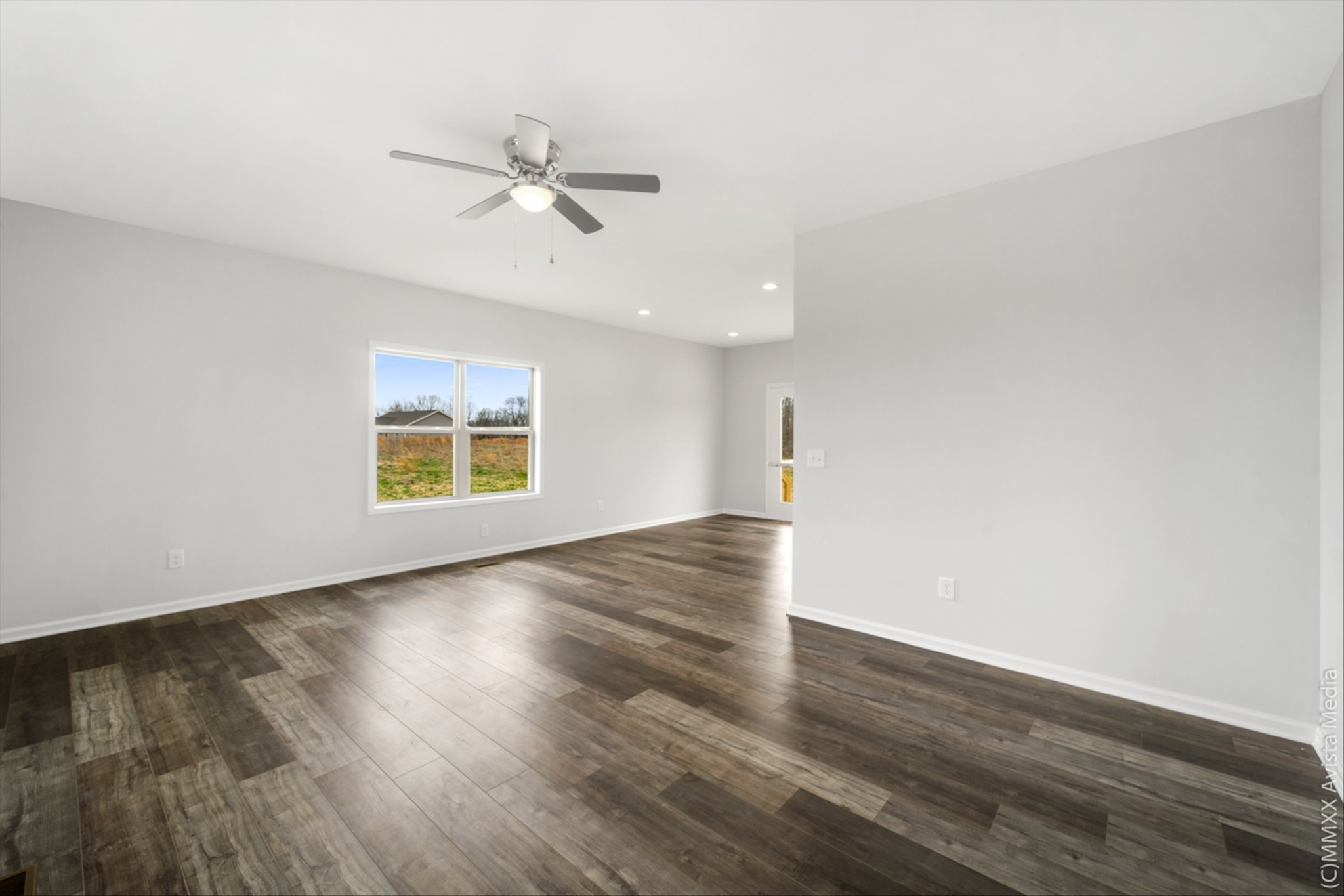 242 Herman Road Smithville, TN 37166 - Photo 8 of 30 Gallery Image 8