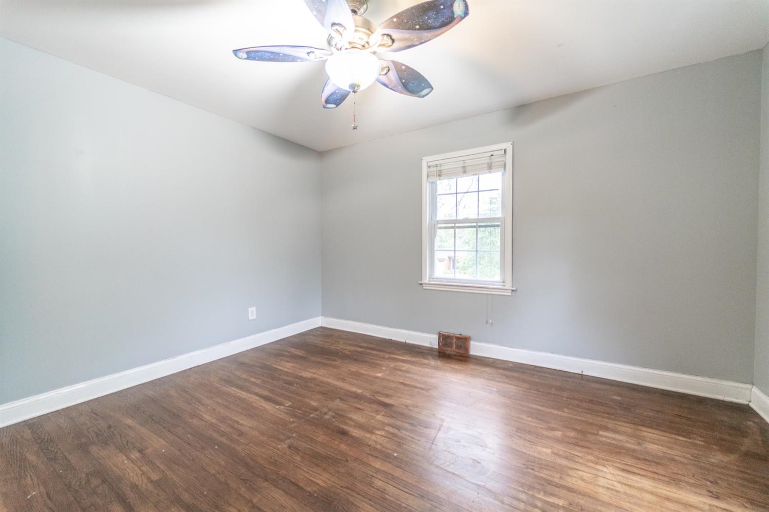 7111 Forest Avenue Hammond, IN 46324 - Photo 12 of 29 1500x1000