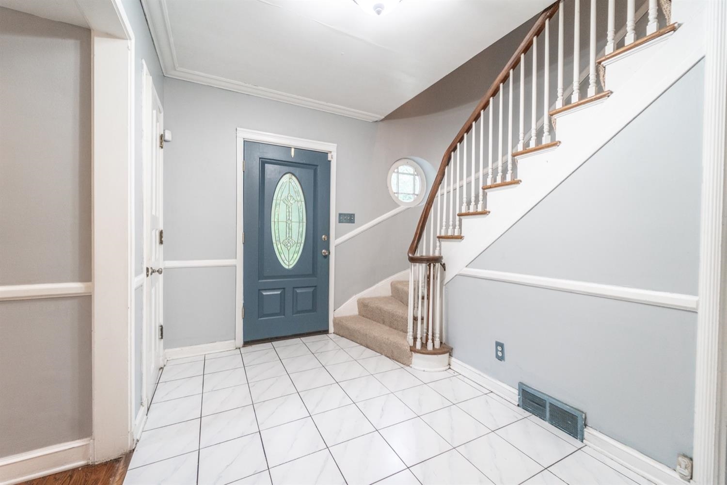 7111 Forest Avenue Hammond, IN 46324 - Photo 4 of 29 1500x1000