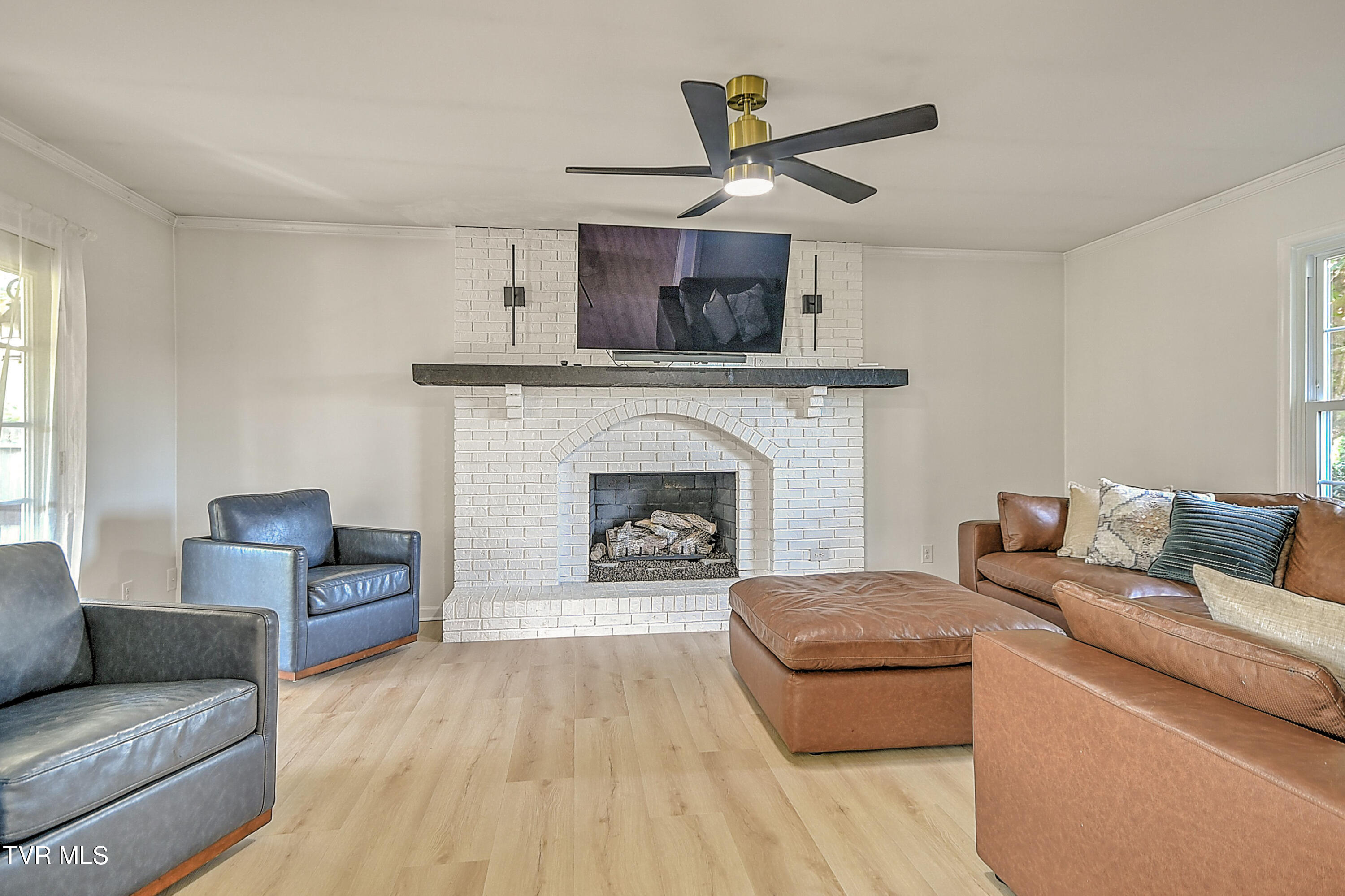 1420 Ruthbrooke Drive Mount Carmel, TN 37645 - Photo 8 of 62 1420 Ruthbrook EH-9