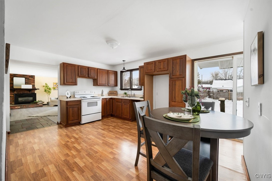 214-216 Hamilton Street Rome, NY 13440 - Photo 16 of 37 Kitchen