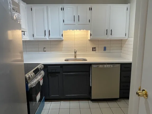 $289,000 | 41 West Street, Unit C2, Randolph, MA 02368