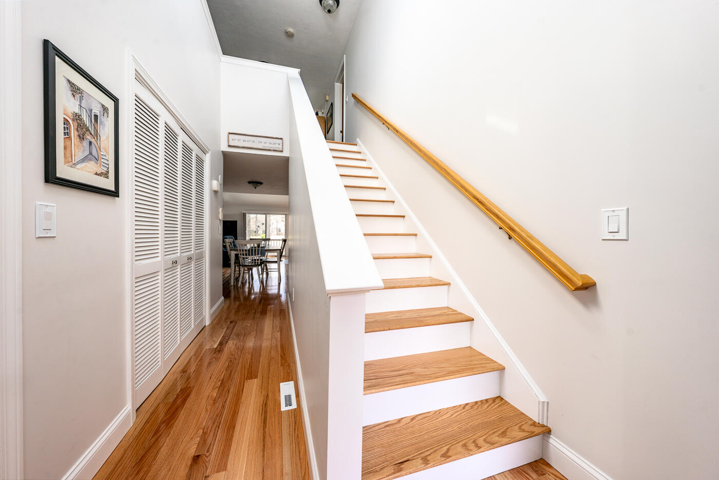 3 Longwood Road Mashpee, MA 02649 - Photo 2 of 33 Sunny Foyer