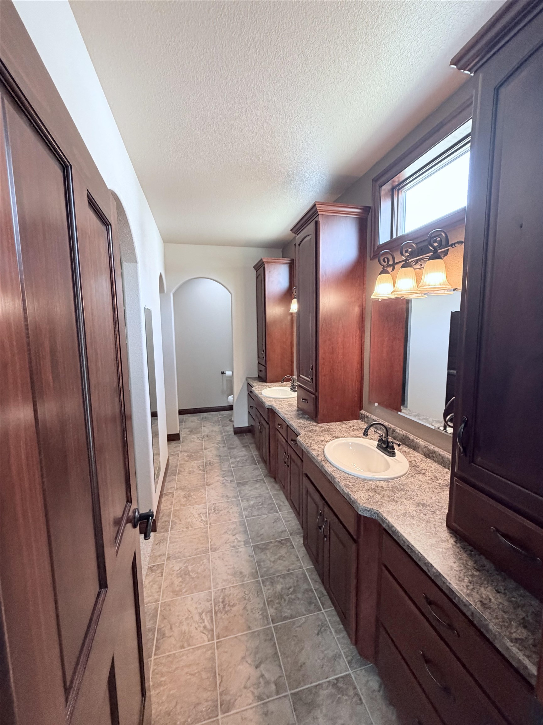 2821 East Milestone Court Appleton, WI 54913 - Photo 15 of 28