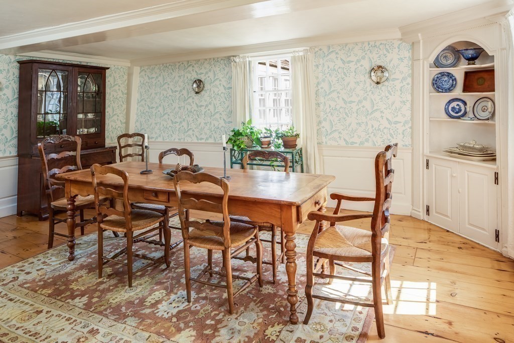 42 Carlisle Road Acton, MA 01720 - Photo 14 of 32 Gallery Image 14