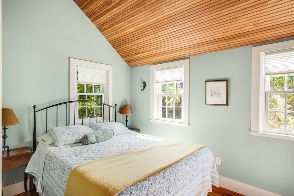 42 Carlisle Road Acton, MA 01720 - Photo 16 of 32 Gallery Image 16