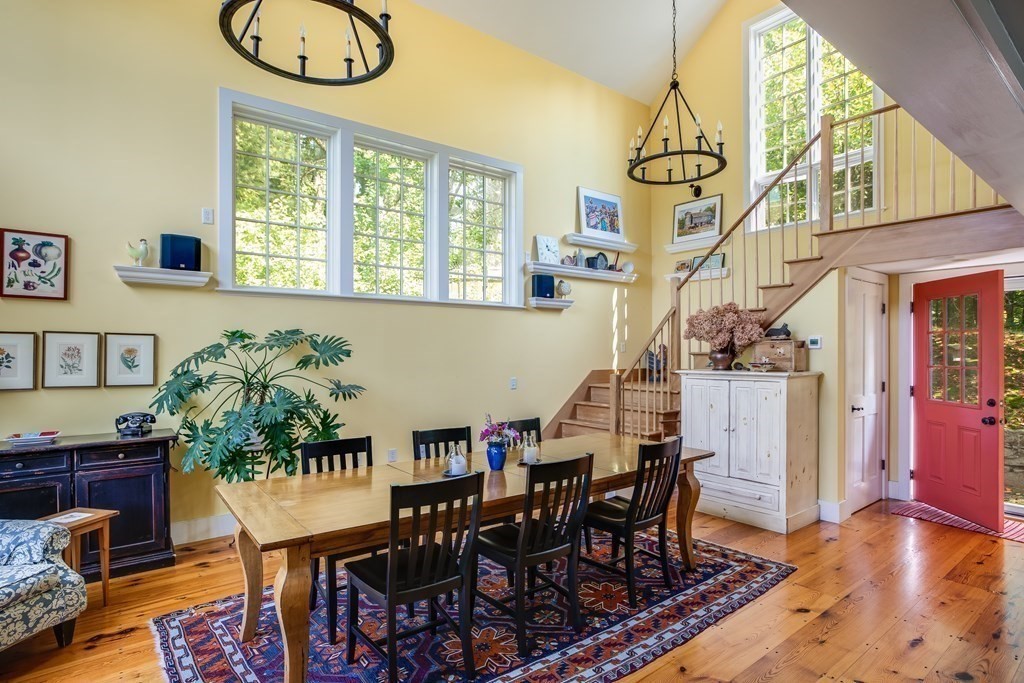 42 Carlisle Road Acton, MA 01720 - Photo 8 of 32 Gallery Image 8