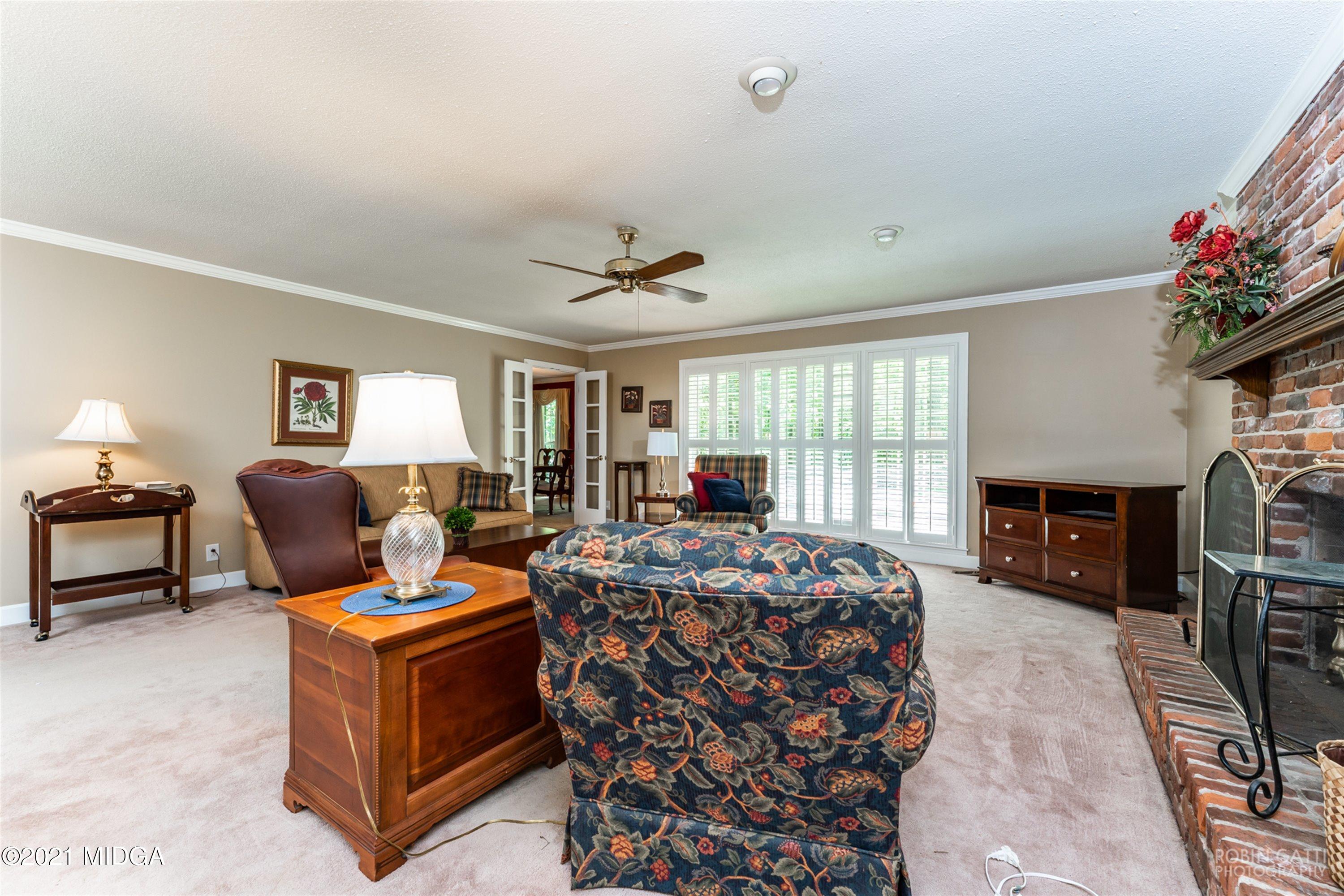 724 Crawford Road Macon, GA 31210 - Photo 4 of 32 04-DSC09272