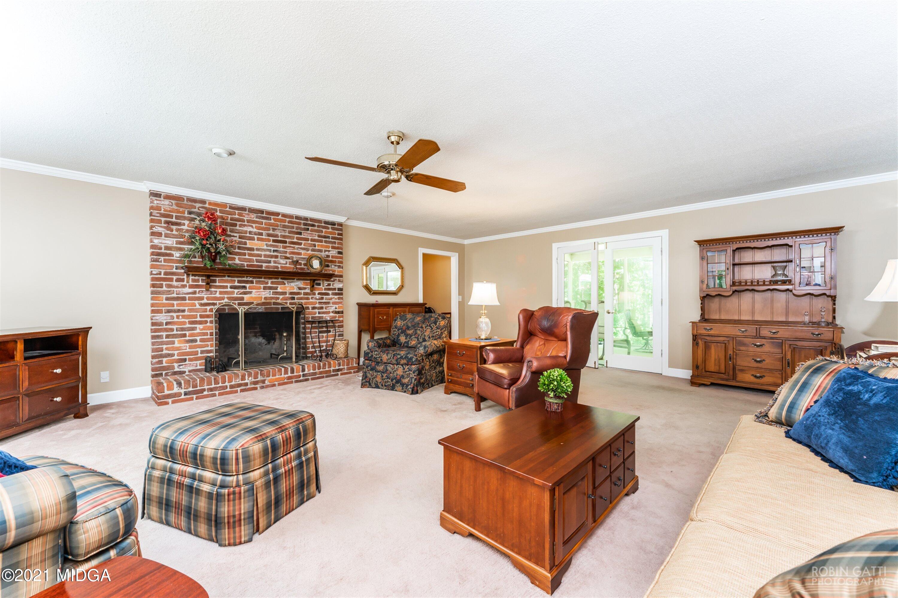 724 Crawford Road Macon, GA 31210 - Photo 6 of 32 06-DSC09275
