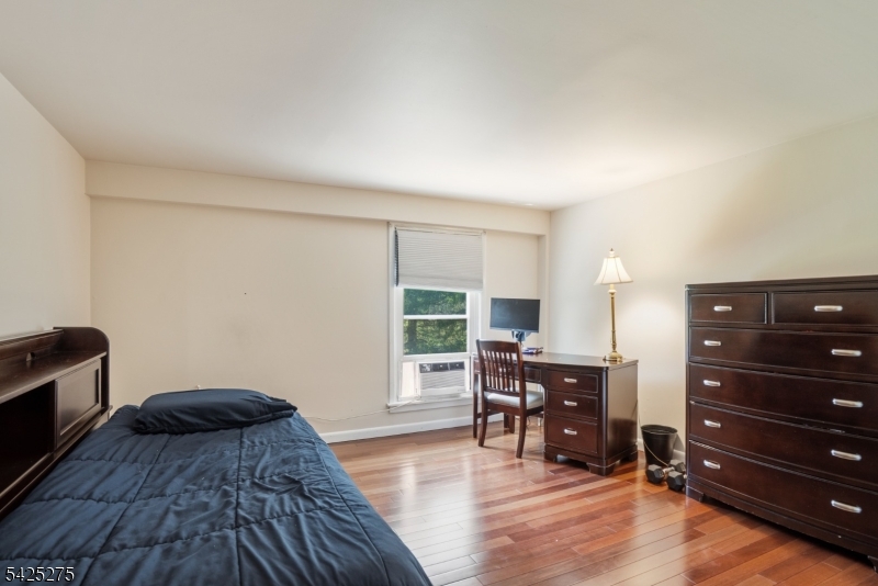 8 Morris Turnpike Randolph, NJ 07869 - Photo 13 of 30