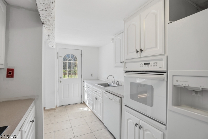 8 Morris Turnpike Randolph, NJ 07869 - Photo 15 of 30